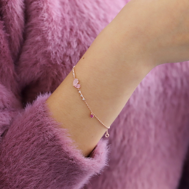 Heart Crystal Korean Dainty Style Bracelets - 3 colours
