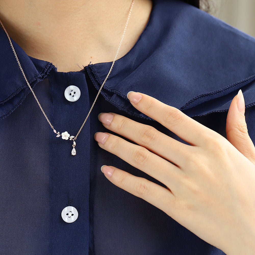 Mother of Pearl Elegant Style Korean Necklace - Made in Korea