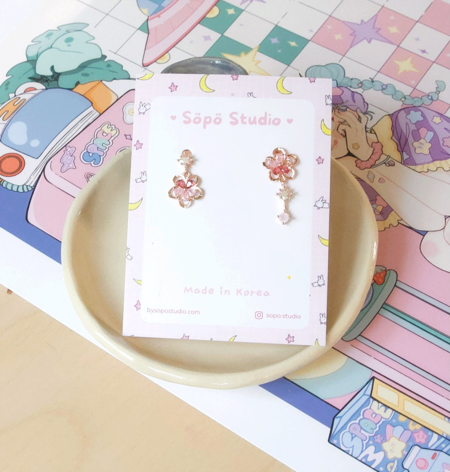 Mis-matched Sakura Petit Earrings - 2 colors