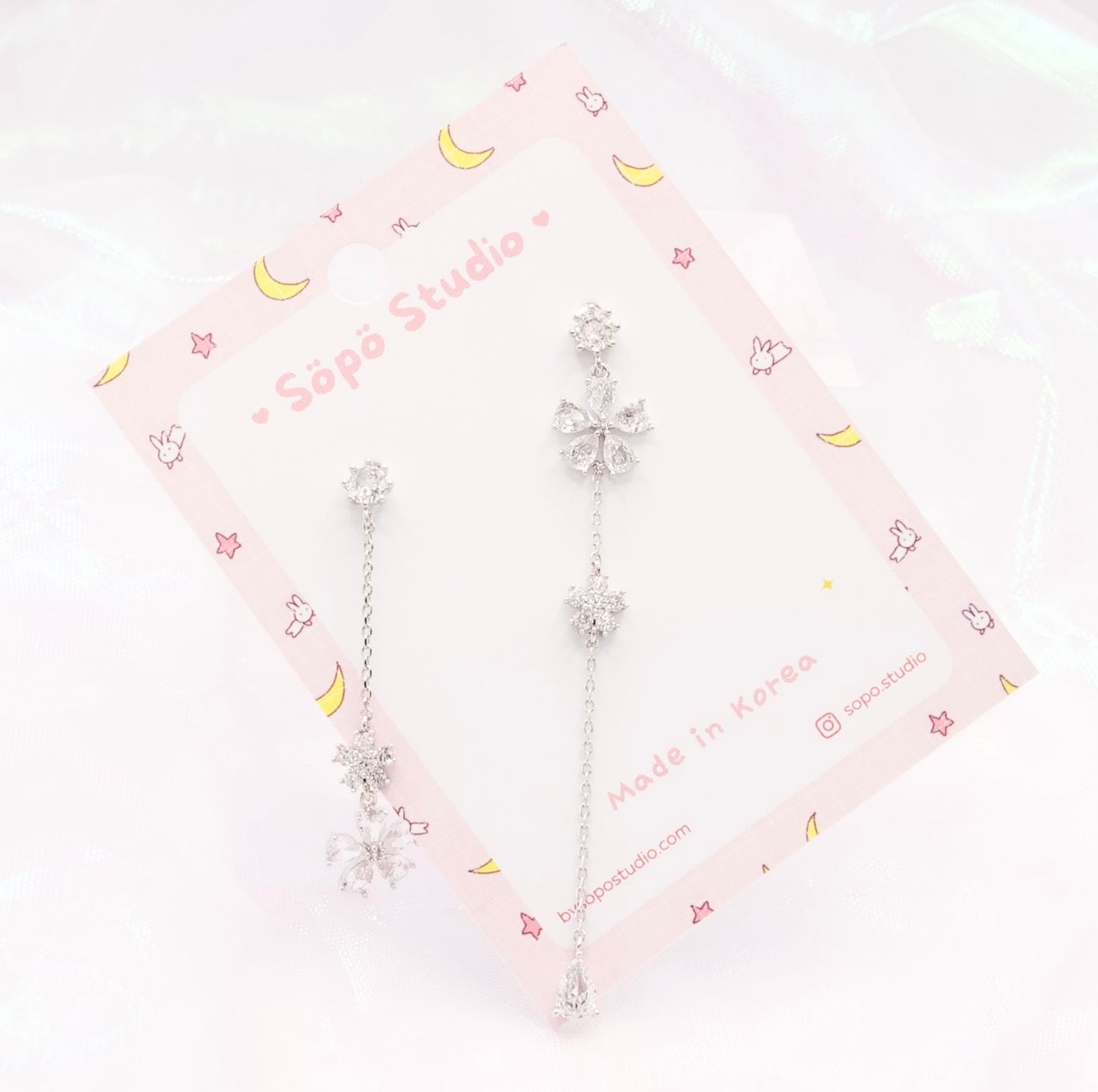 Mis-matched Crystal Floral Chain Drop Elegant Kpop Dangle Korean Dainty Style Earrings