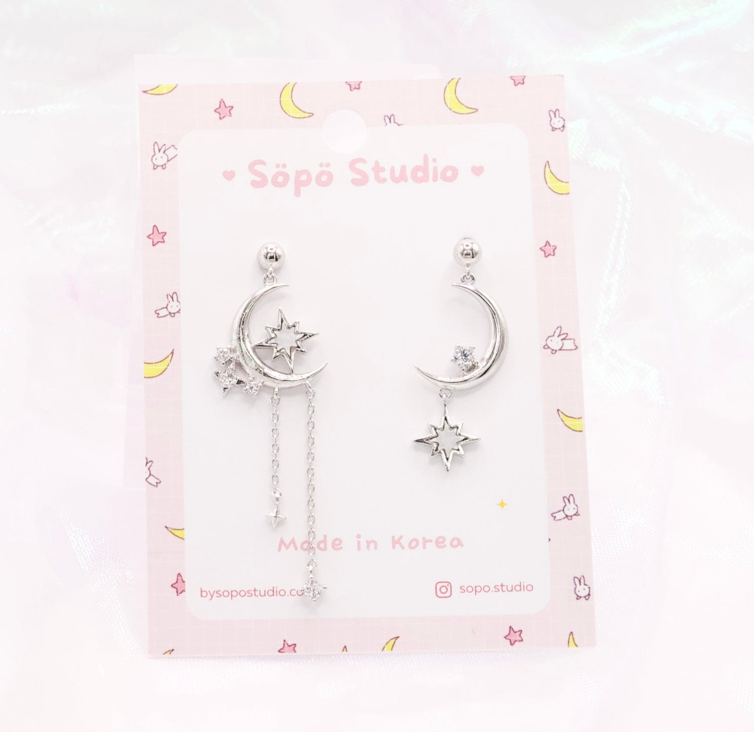 Mis-matched Fairycore Crescent Moon Dangle Korean Dainty Style Earrings