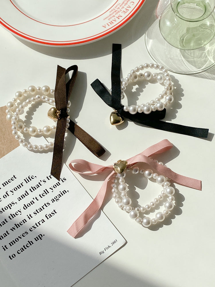 Ribbon Petit Heart Pearl Scrunchie