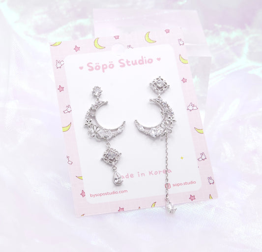 Mis-matched Crystal Moon Chain Drop Dainty Style Dangle Silver Posts Earrings