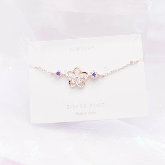 Glass Sparkling Flower Style Korean Bracelet