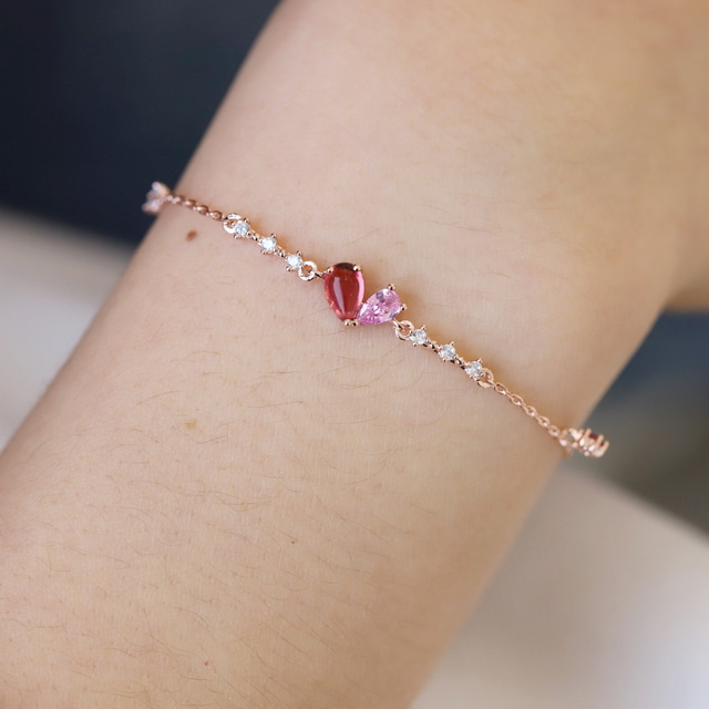 Heart Crystal Korean Dainty Style Bracelets - 3 colours