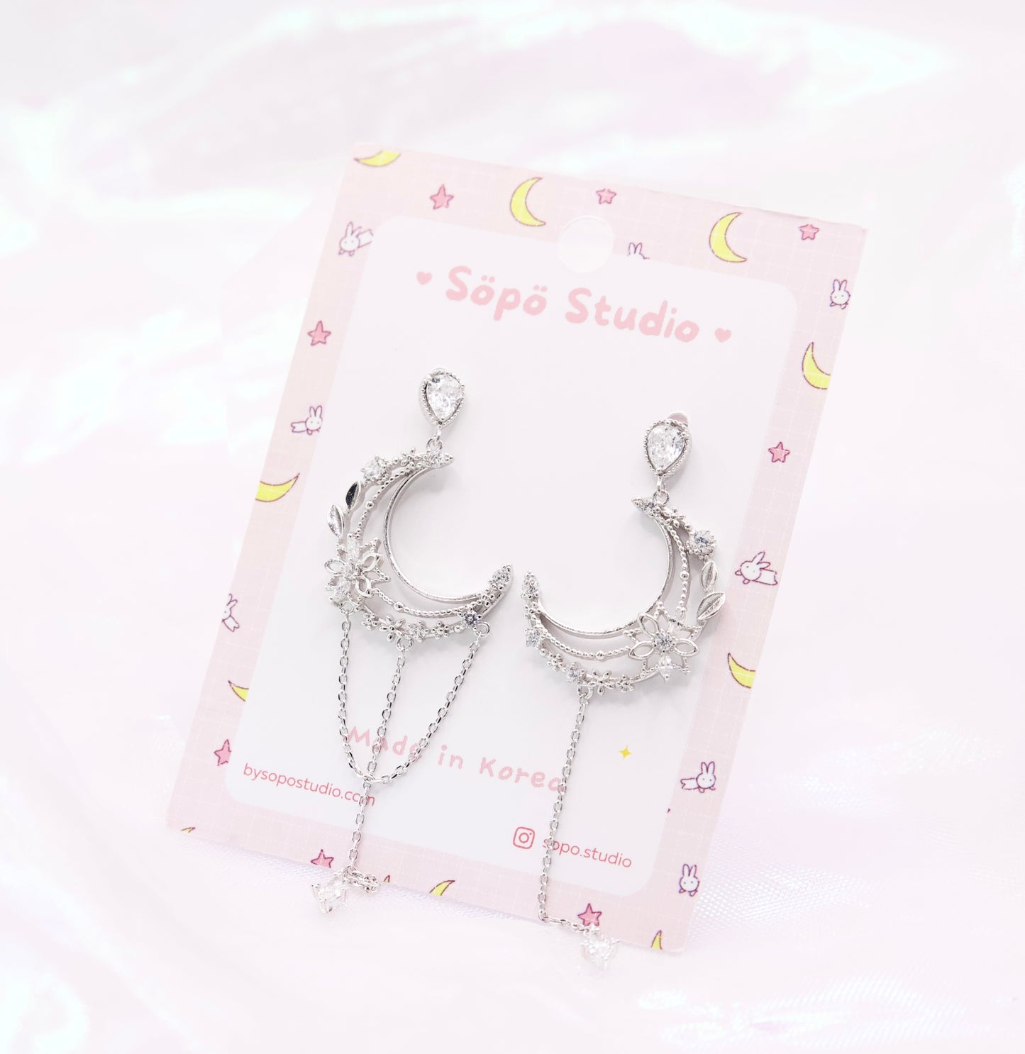 Asymmetric Crescent Moon Chained Drop Dangle Korean Dainty Style Earrings