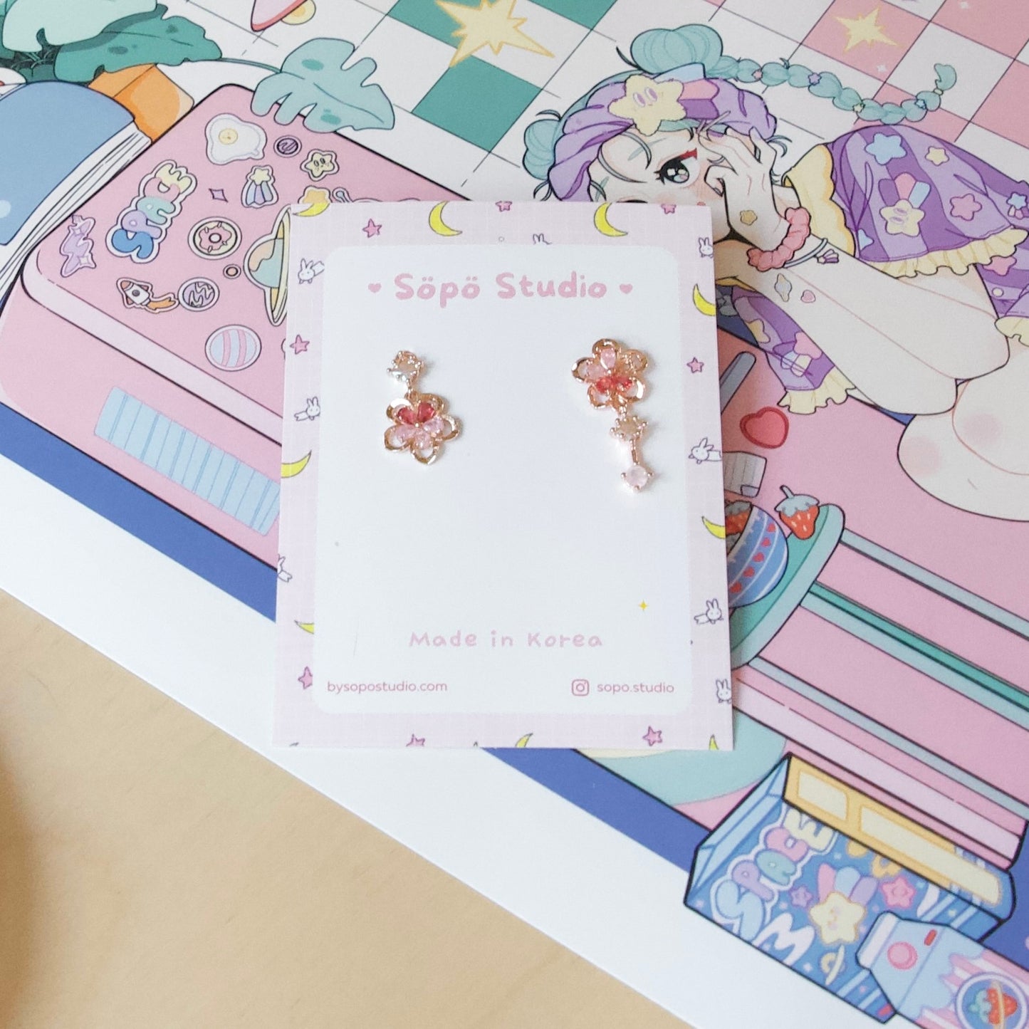 Mis-matched Sakura Petit Earrings - 2 colors