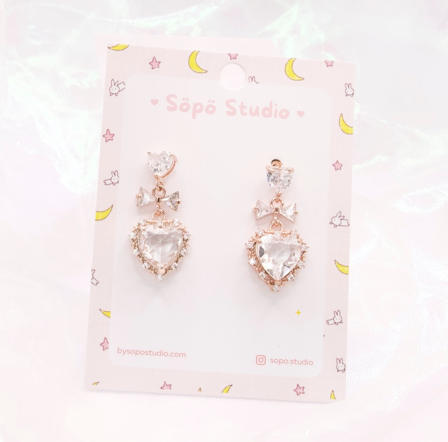 Statement Kawaii Heart Crystal Bow Dangle Korean Dainty Style Earrings