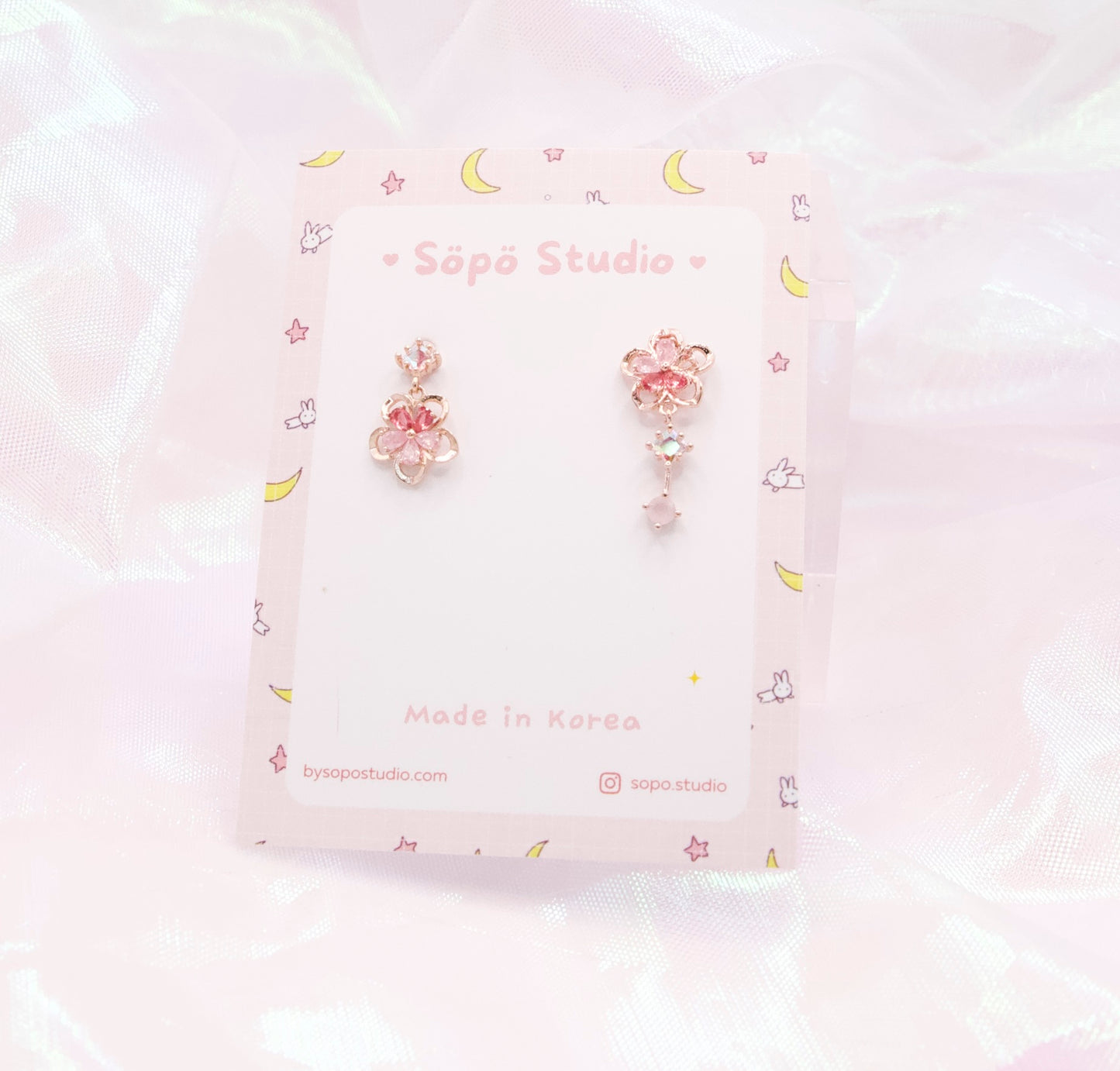 Mis-matched Sakura Petit Earrings - 2 colors