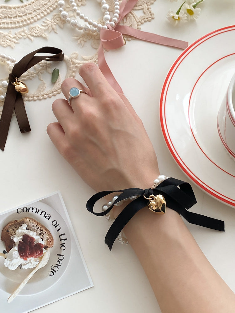 Ribbon Petit Heart Pearl Scrunchie
