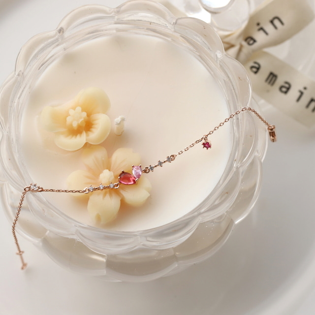 Heart Crystal Korean Dainty Style Bracelets - 3 colours