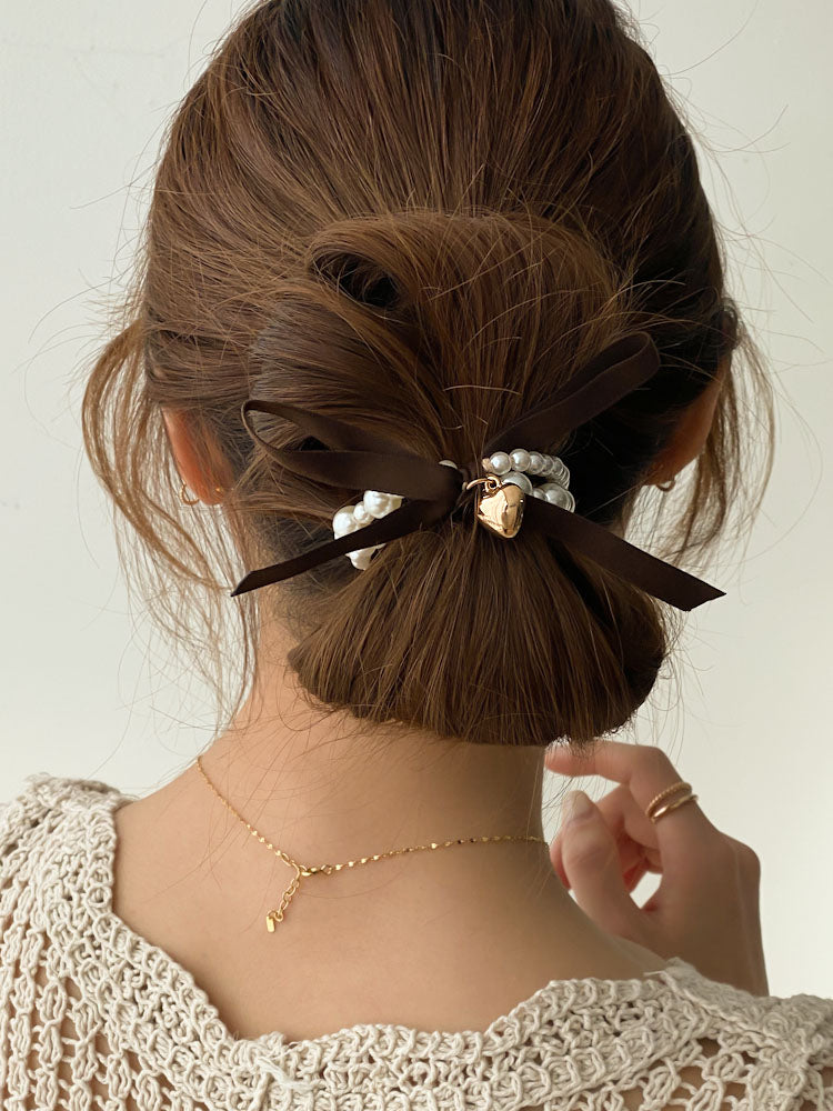 Ribbon Petit Heart Pearl Scrunchie