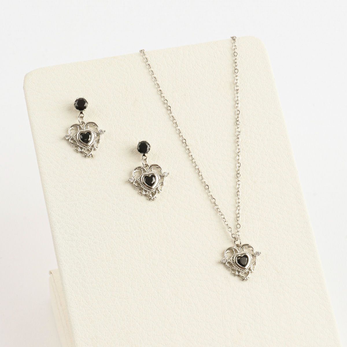 Black Crystal Heart Angel Korean Necklace