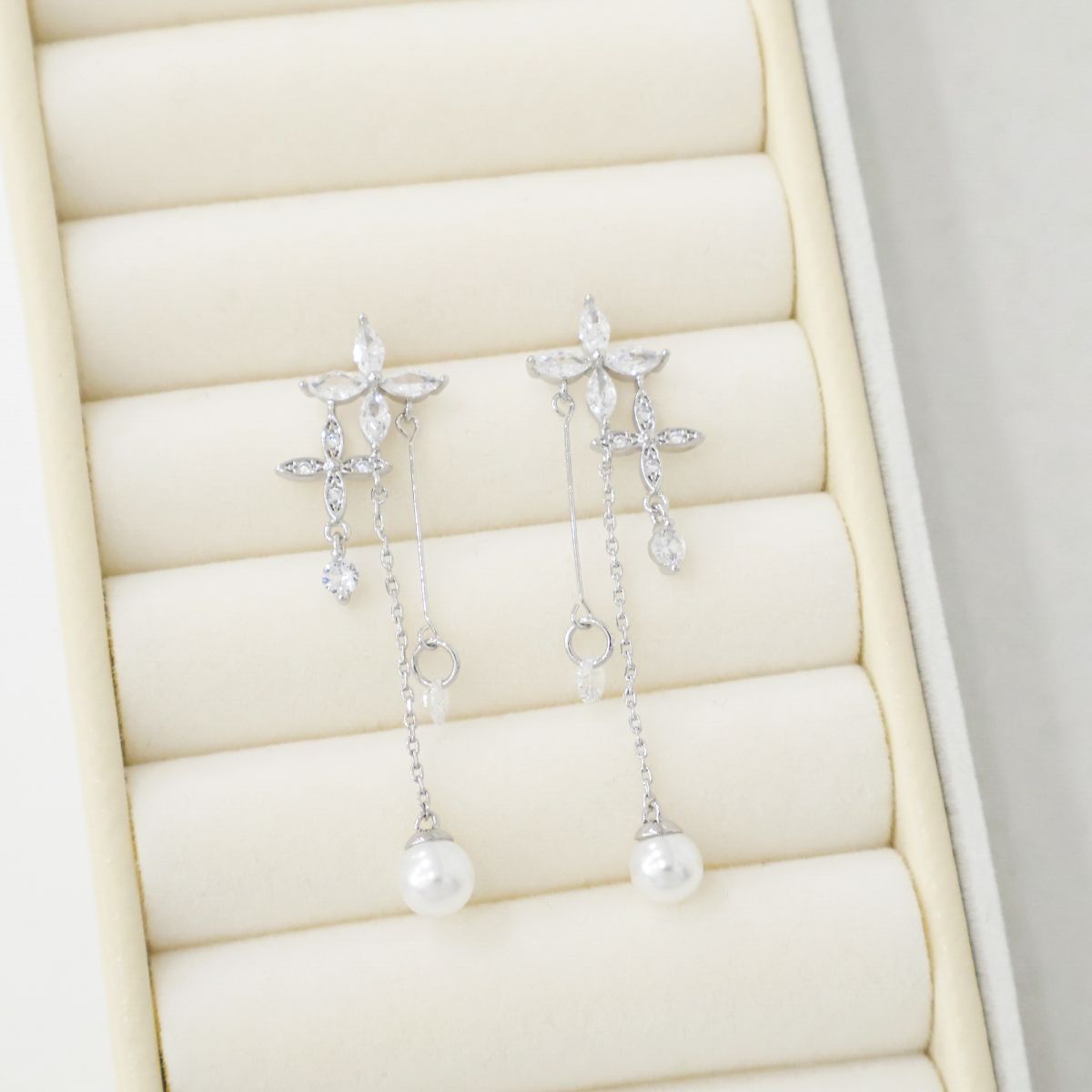 Glass Star Flower Elegant Pearl Drop Dangle Korean Dainty Style Earrings
