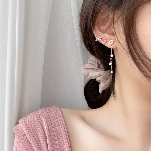 Sakura String Line Ear Cuff