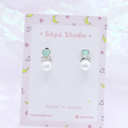 Petit Heart Pearl Studs Korean Cute Style Earrings - 2 colors