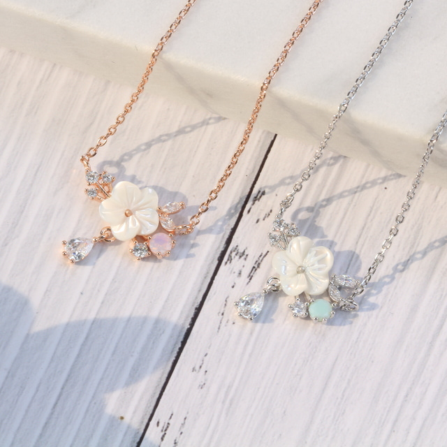 Mother of Pearl Elegant Style Korean Necklace - Rose gold