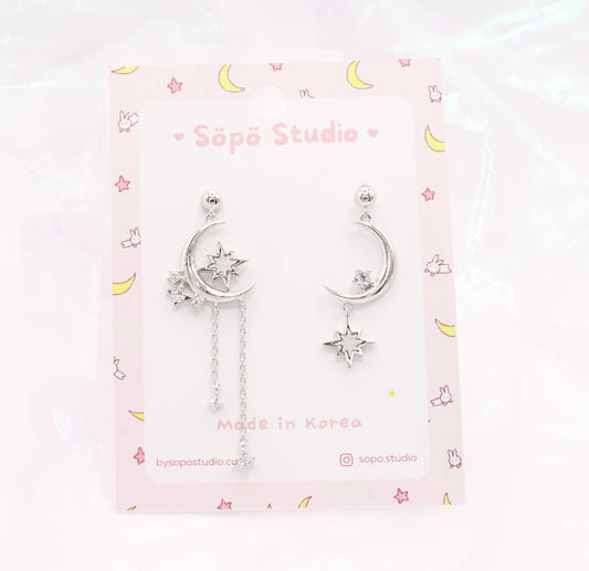 Mis-matched Fairycore Crescent Moon Dangle Korean Dainty Style Earrings
