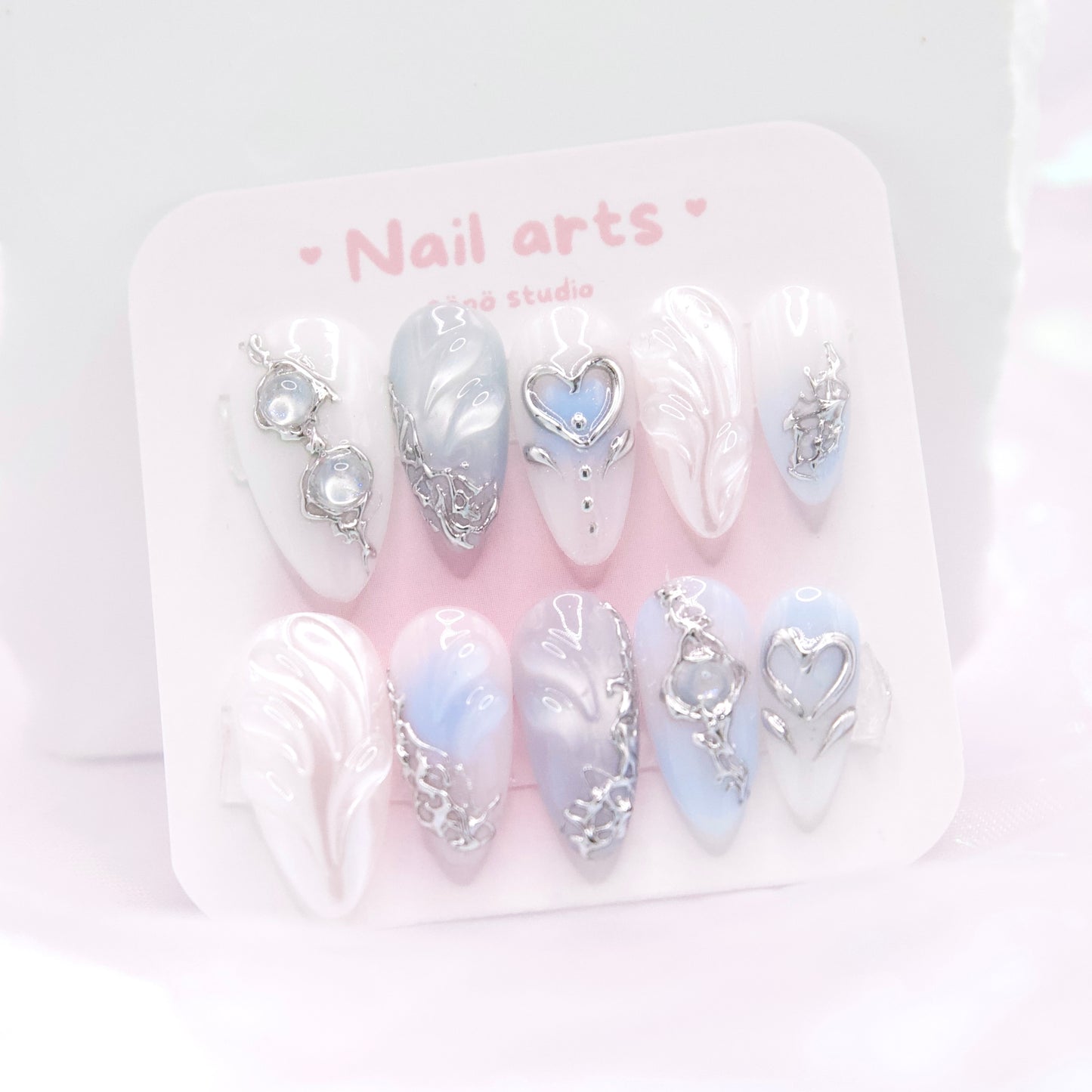 Pastel Blue Metallic Heart Dreamy Press-on Nails