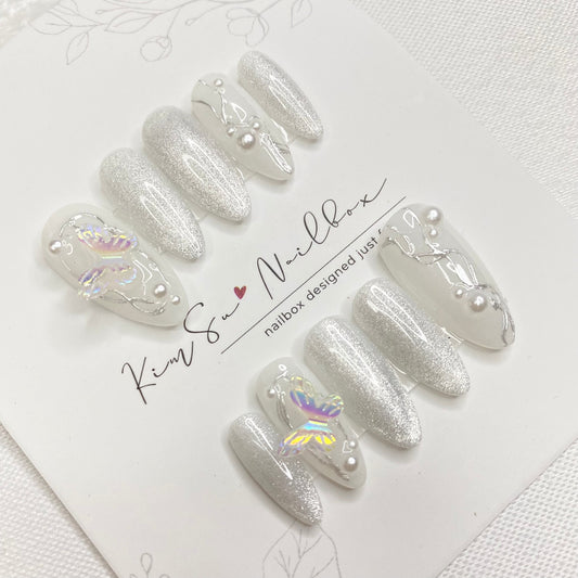 Pearl Butterfly Korean Style Handmade Press On Nails