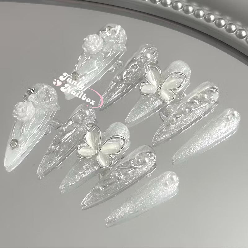 Handmade Silver Glitter Butterfly Rosie Press-on Nails