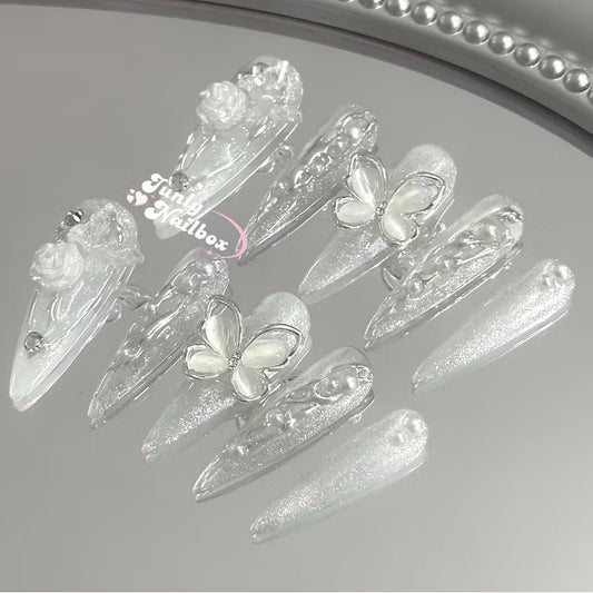Handmade Silver Glitter Butterfly Rosie Press-on Nails