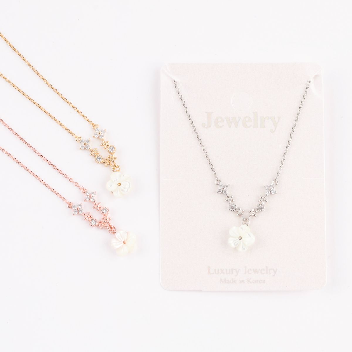 Mother of Pearl Elegant Cute Korean Necklace - 2 colors