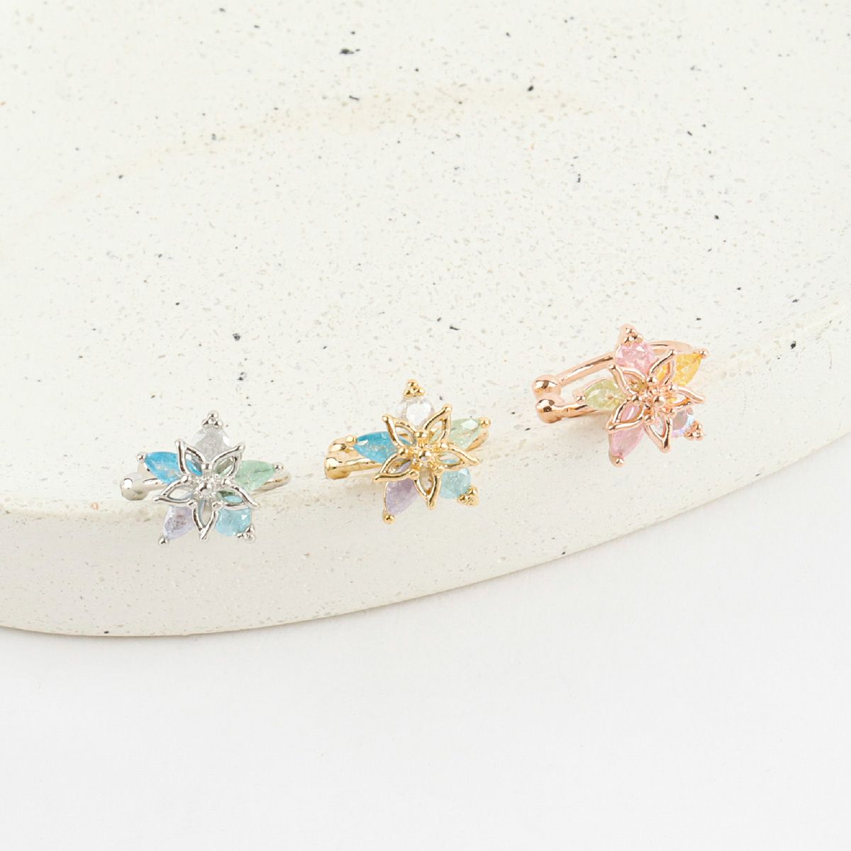 Magic Star Flower Ear-cuff - 2 colors
