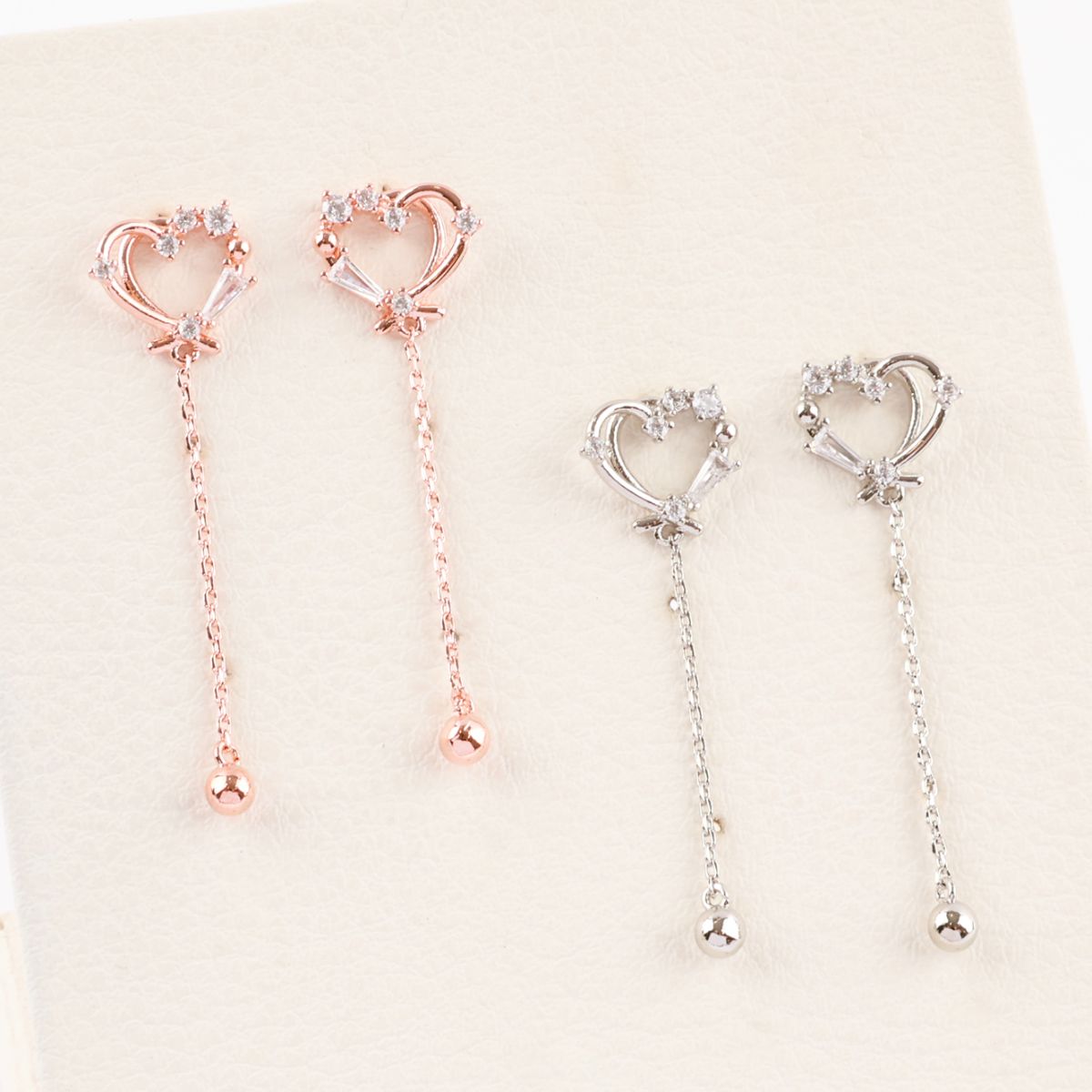 Heart Chain Drop Dangle Korean Dainty Style Earrings - 2 Colors