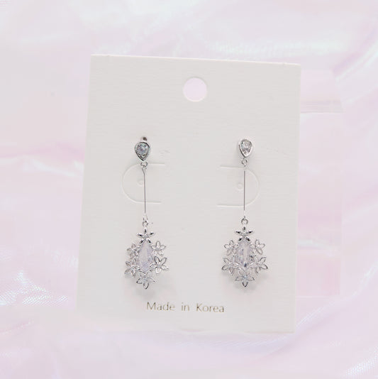 Dainty Crystal Drop Dangle Earrings